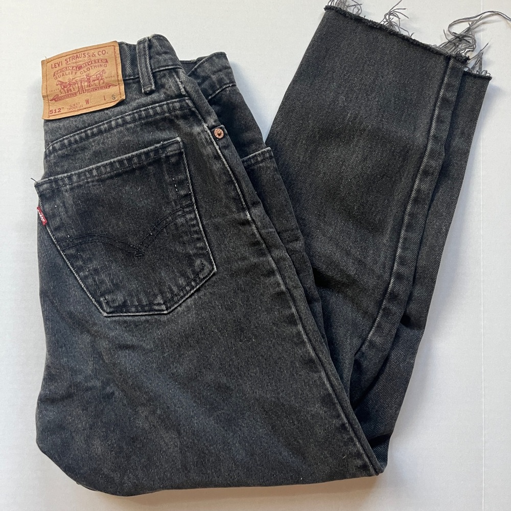 Vintage 512 Levi’s size 5 short